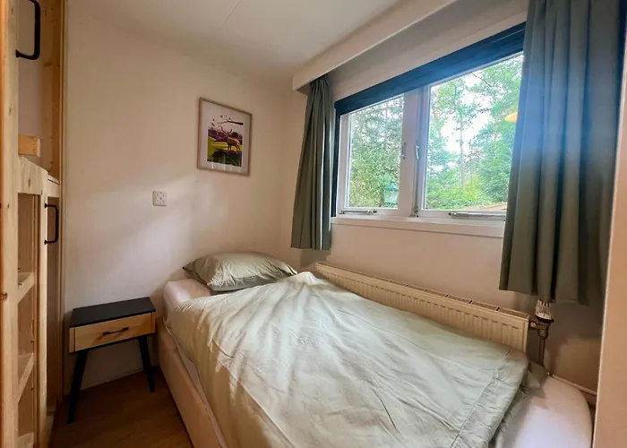 Kindvriendelijk Sfeervol Bosgeneugte Bij Zwembad Op De Veluwe Шале Doornspijk